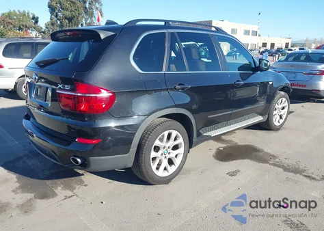 2013 BMW X5 xDrive35I/xDrive35I Premium/xDrive35I Sport Activity из США, поврежденный, VIN 5UXZV4C54D0E08922